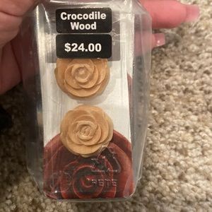 9/16th crocodile wood gauges